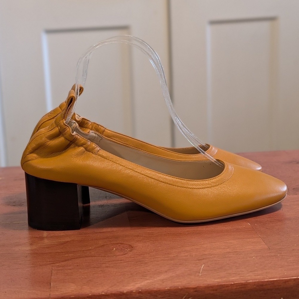 Everlane The Day Heel Womens 8 Mustard Yellow Italian Leather Block Heel Pumps - Picture 10 of 10